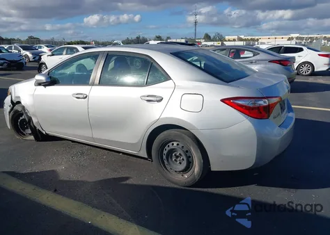 2016 Toyota Corolla Le z USA, uszkodzony, nr VIN 5YFBURHE5GP564616